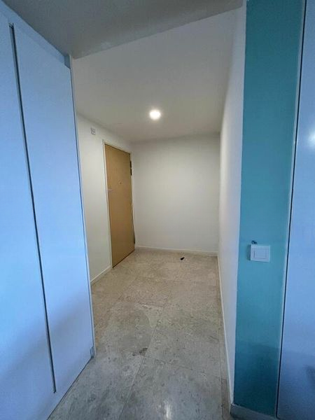 THE LAKEFRONT RESIDENCES 3