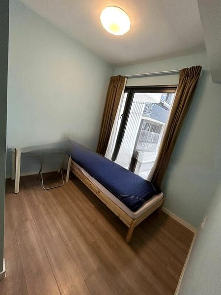 THE LAKEFRONT RESIDENCES 4