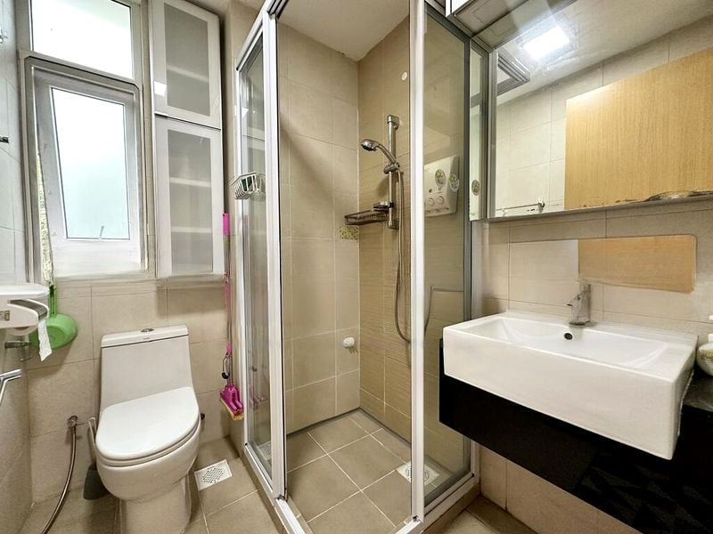 EAST ELEGANCE 3