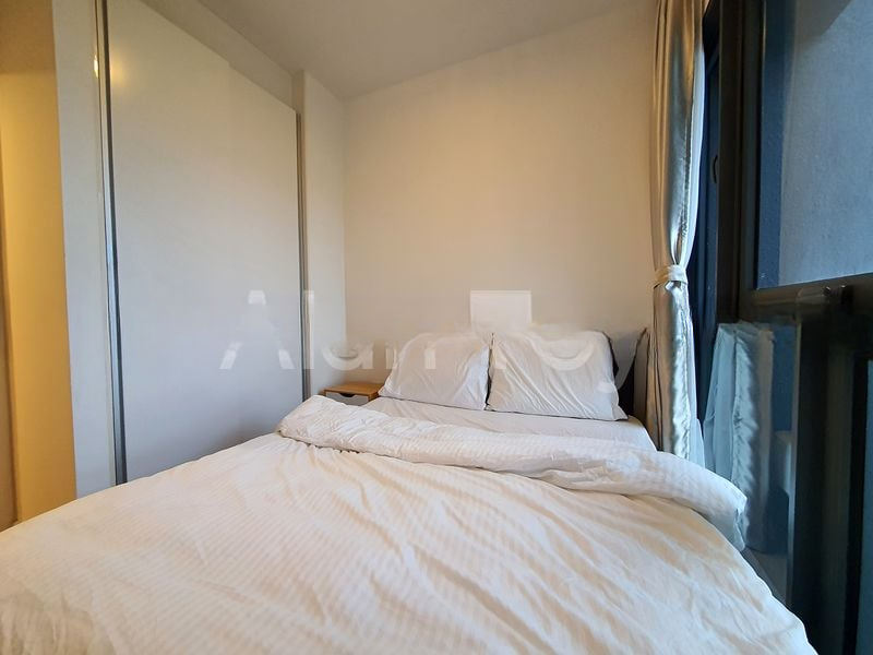 THE LAKEFRONT RESIDENCES 6