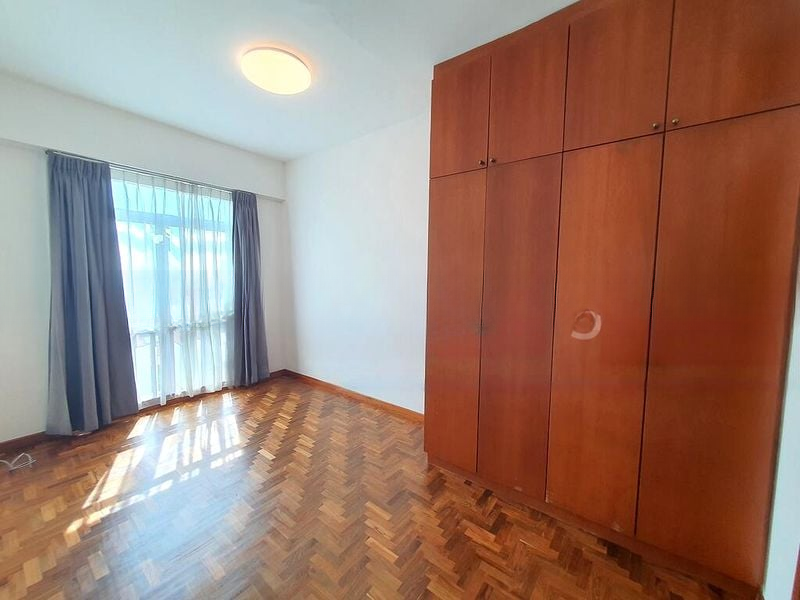 GOLD PALM MANSIONS 7