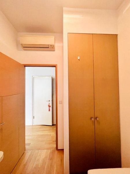 ILLUMINAIRE ON DEVONSHIRE 15