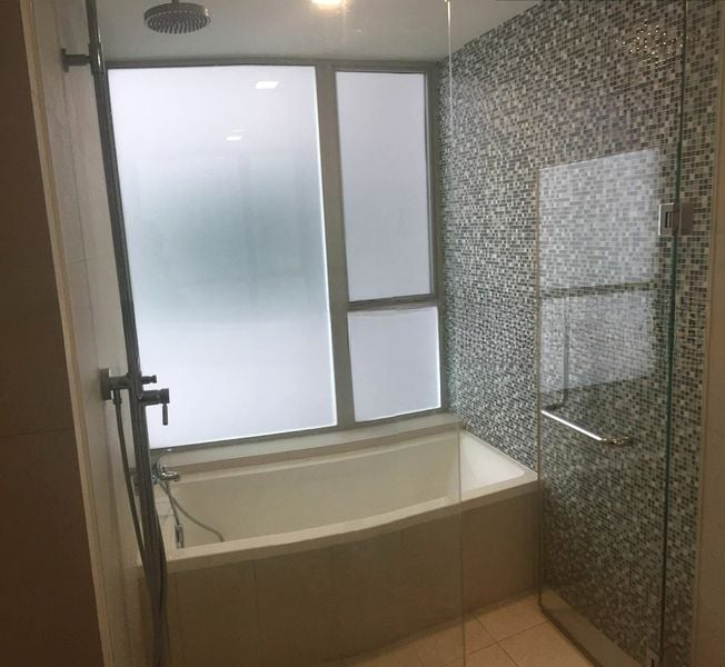 THE ROCHESTER RESIDENCES 4