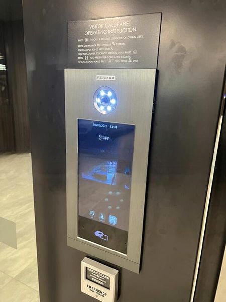 IRWELL HILL RESIDENCES 6