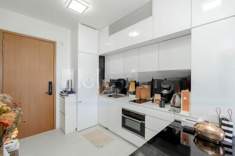 SPOTTISWOODE SUITES 12