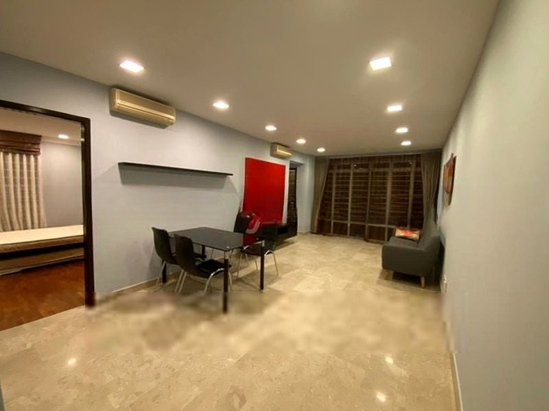 SUNNY PALMS 9