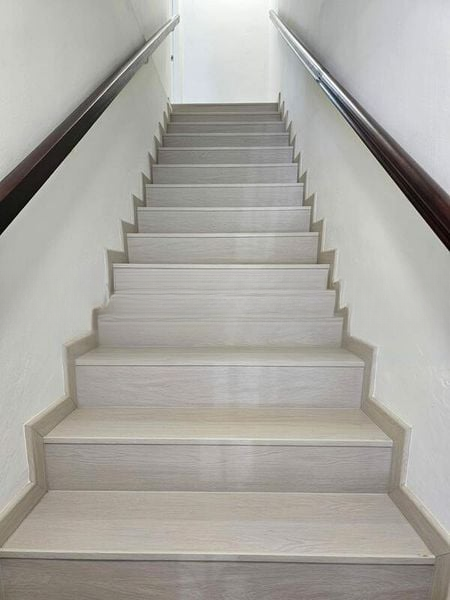 HILLCREST ARCADIA 6