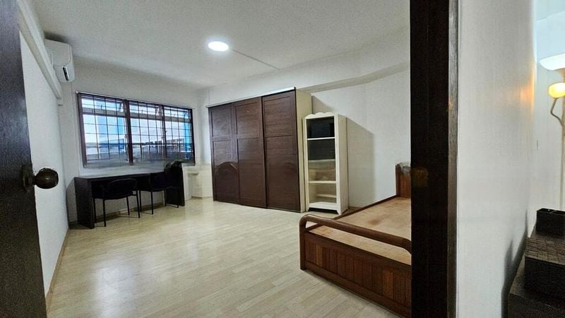 CHOA CHU KANG LOOP 4