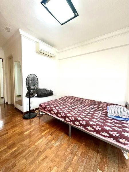 AQUARIUS BY THE PARK 3