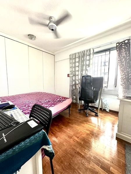 AQUARIUS BY THE PARK 4