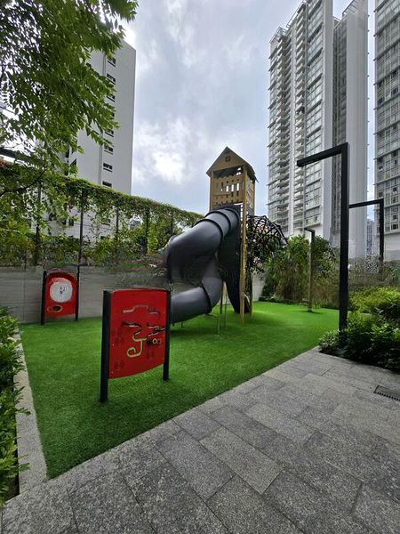 IRWELL HILL RESIDENCES 8
