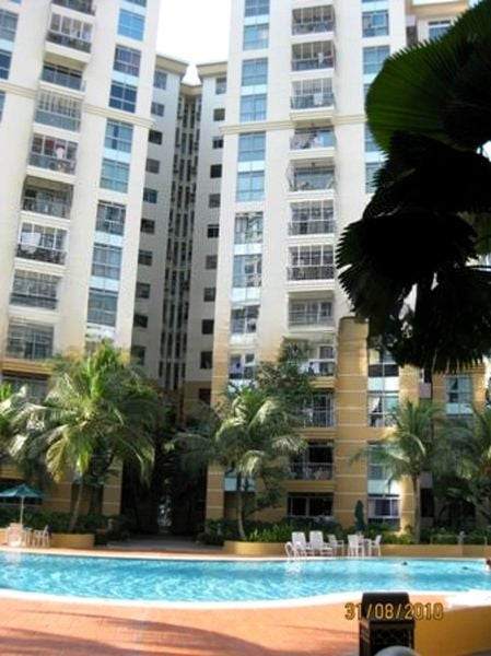 EMERALD PARK 8