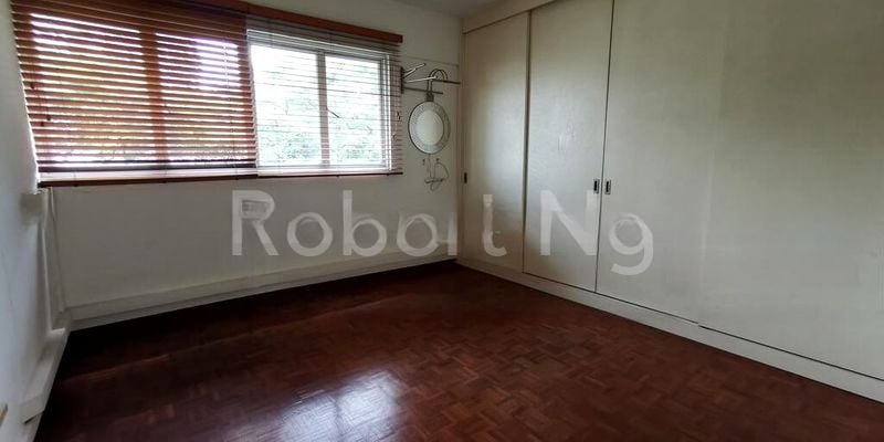 SPOTTISWOODE PK RD 3