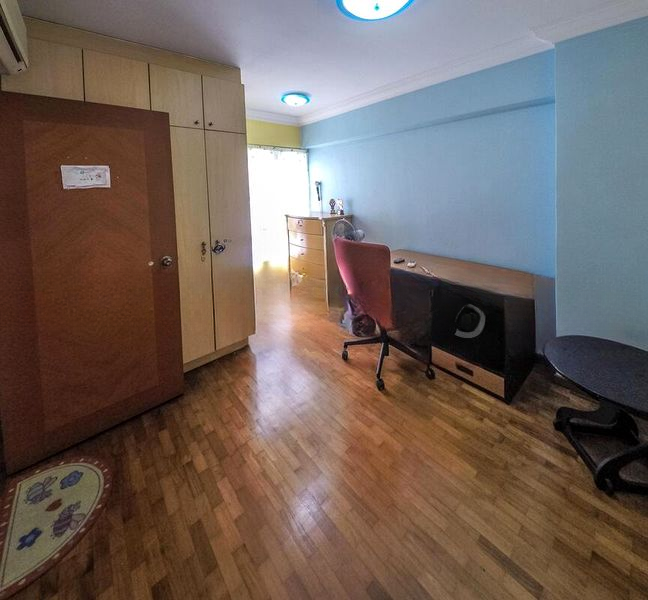 AQUARIUS BY THE PARK 2