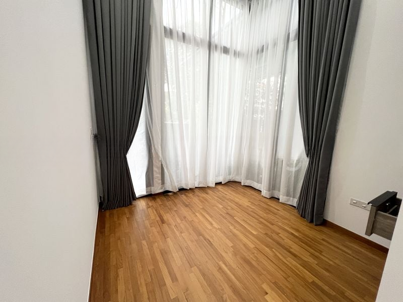 MAYFAIR GARDENS 2
