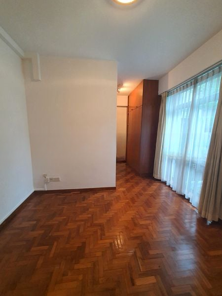 GOLD PALM MANSIONS 5