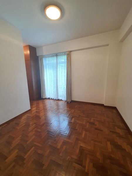 GOLD PALM MANSIONS 8