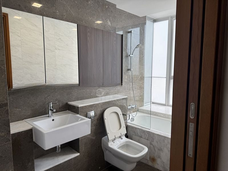 THE PARC CONDOMINIUM 10