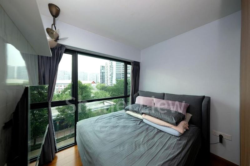 KINGSFORD WATERBAY 12