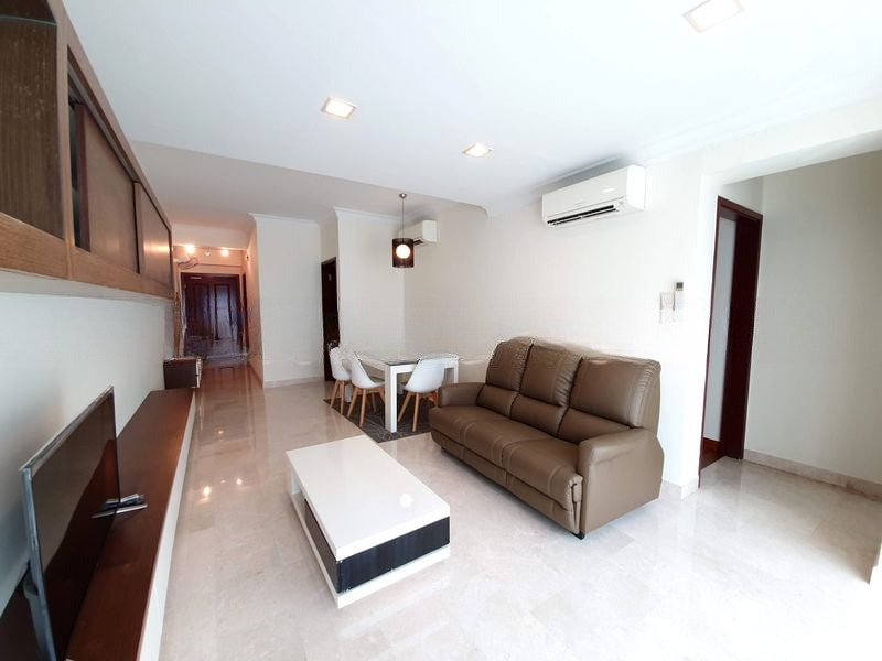 SUNNY PALMS 1