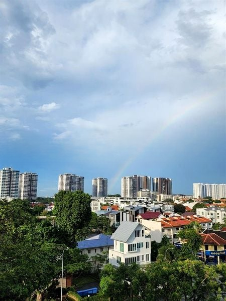 SUITES @ EASTCOAST 8