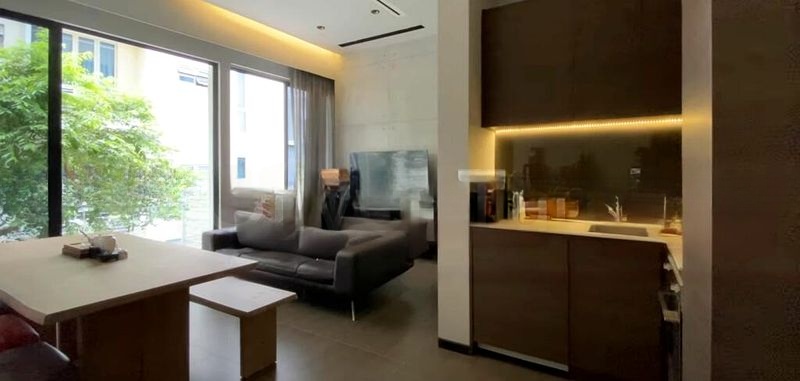 BERKELEY RESIDENCES 7