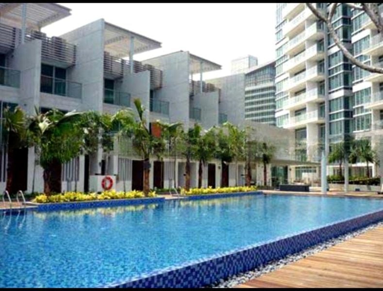 THE ROCHESTER RESIDENCES 7