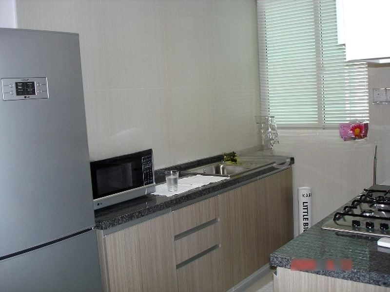 THE METROPOLITAN CONDOMINIUM 2