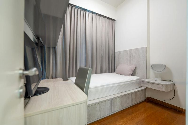 KINGSFORD . HILLVIEW PEAK 3