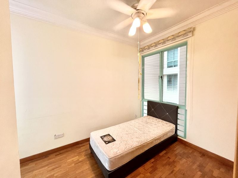 HAZEL PARK CONDOMINIUM 10
