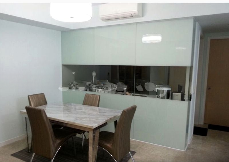 THE LAKEFRONT RESIDENCES 8