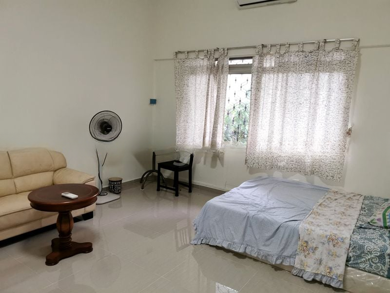 PASIR PANJANG COURT 9