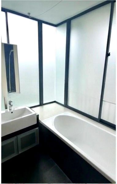 HAIG RESIDENCES 3