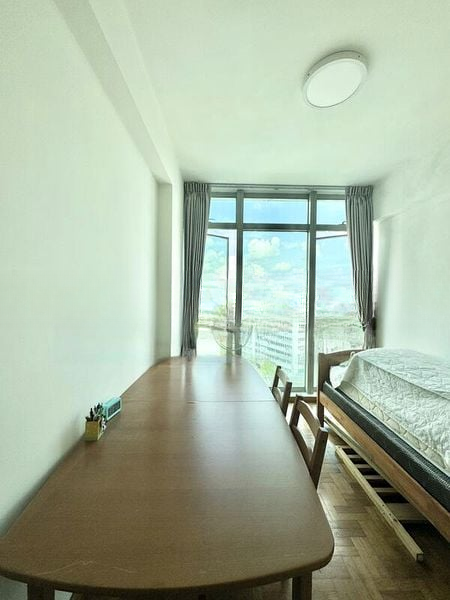 HILLVIEW REGENCY 4