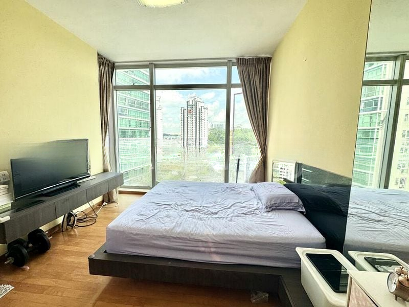 HILLVIEW REGENCY 2