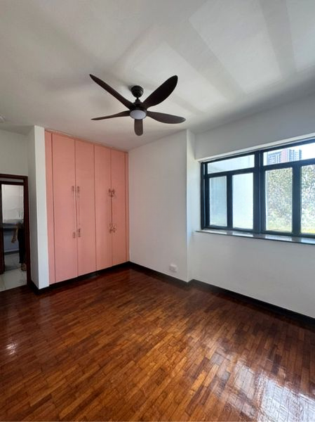 FERNWOOD TOWERS 8