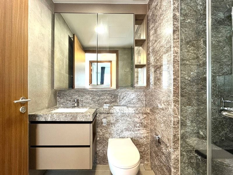 STIRLING RESIDENCES 4