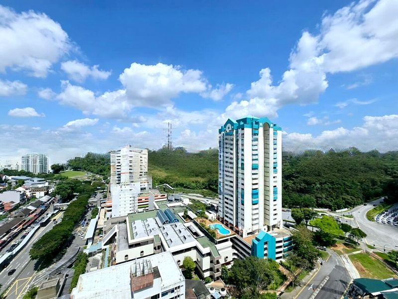 THE LINQ @ BEAUTY WORLD 6