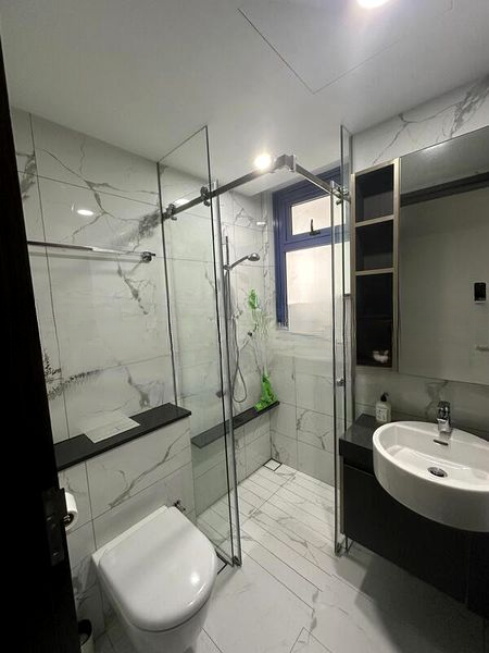WILSHIRE RESIDENCES 9