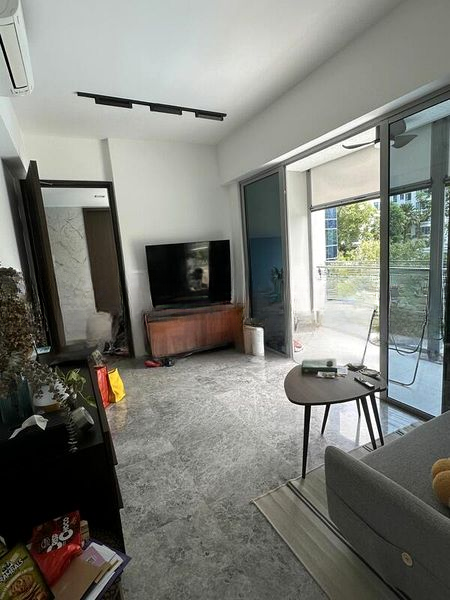 WILSHIRE RESIDENCES 6