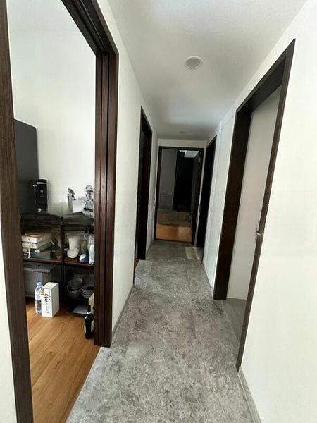 WILSHIRE RESIDENCES 14