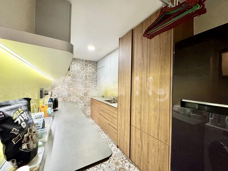 NINETEEN SHELFORD ROAD 2