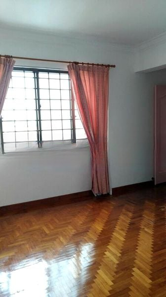 KENSINGTON PARK CONDOMINIUM 4