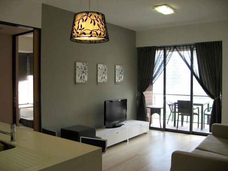 NEWTON SUITES 3