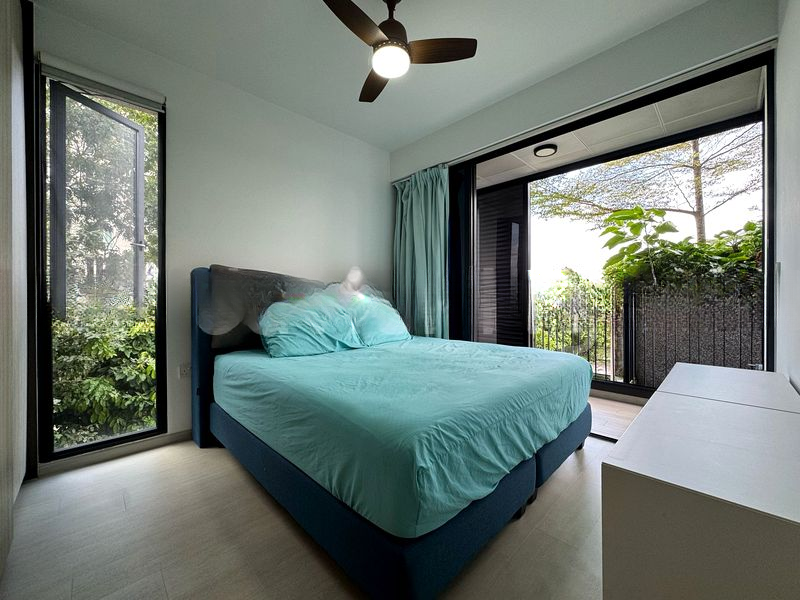 WESTWOOD RESIDENCES 4