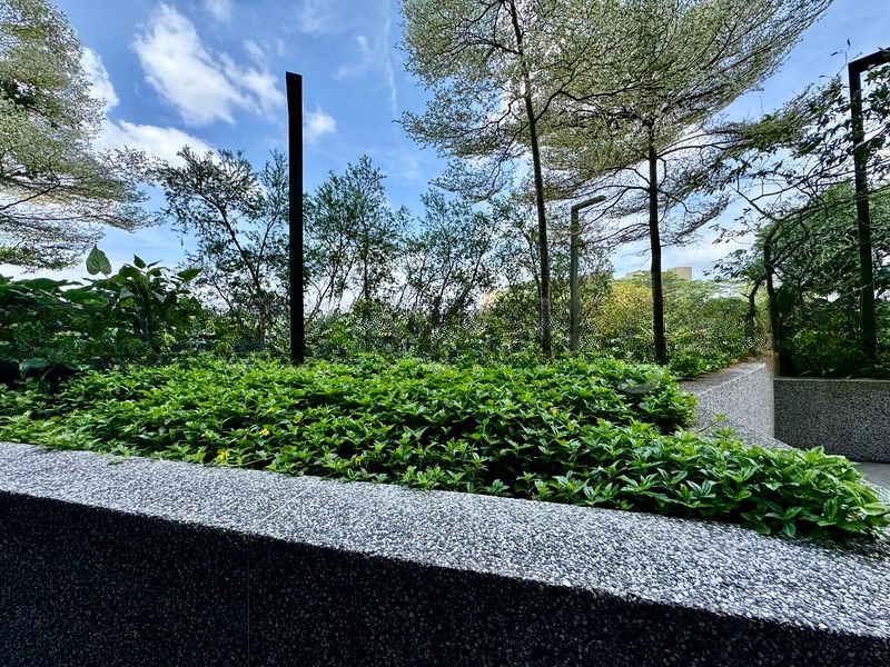 WESTWOOD RESIDENCES 6