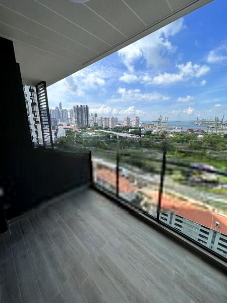 AVENUE SOUTH RESIDENCE 4