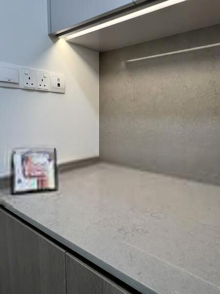 AVENUE SOUTH RESIDENCE 12