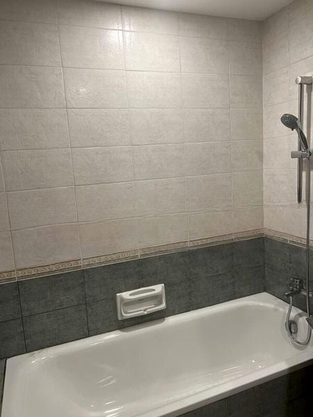THE RIVERVALE 11