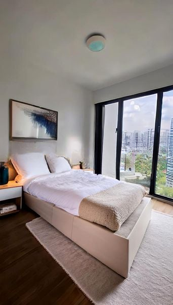 AVENUE SOUTH RESIDENCE 8